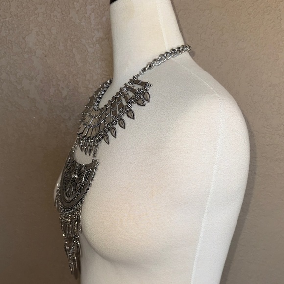 Stunning Tribal Large Statement Bib Necklace - Picture 8 of 12